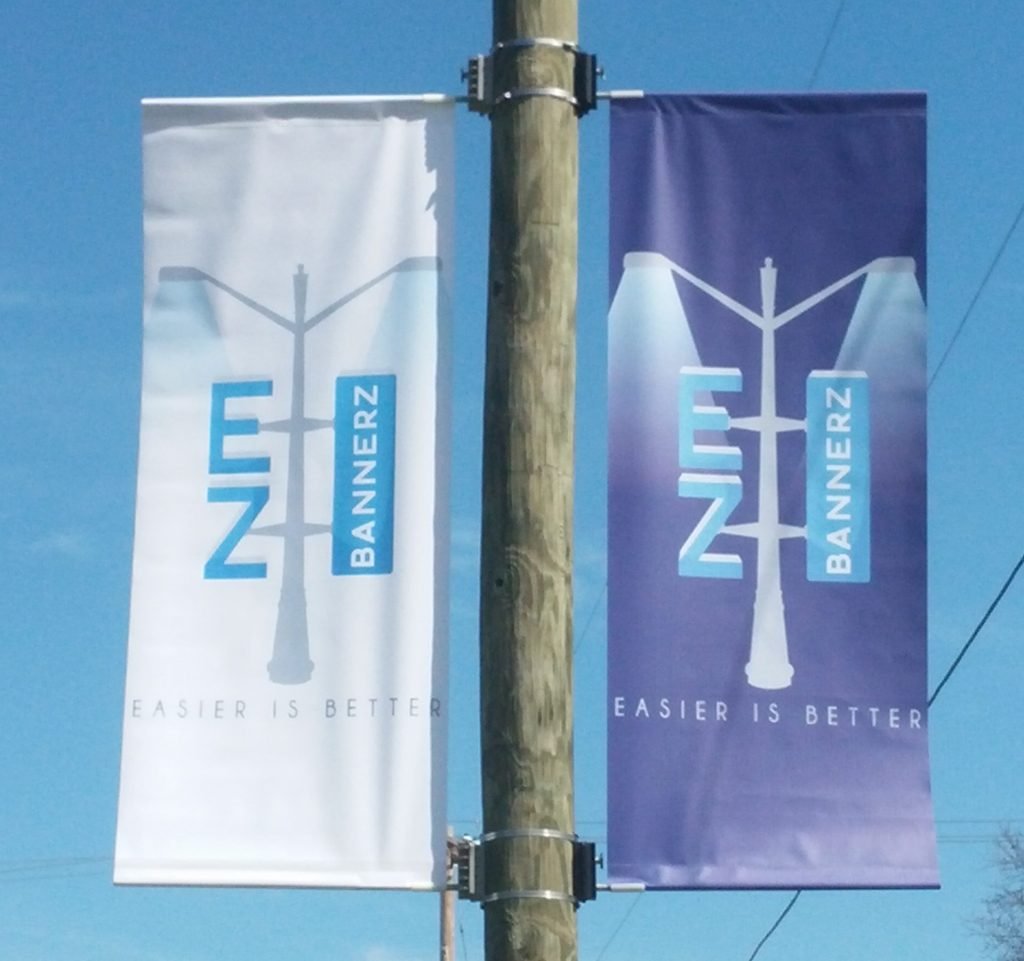 Holiday pole banner 